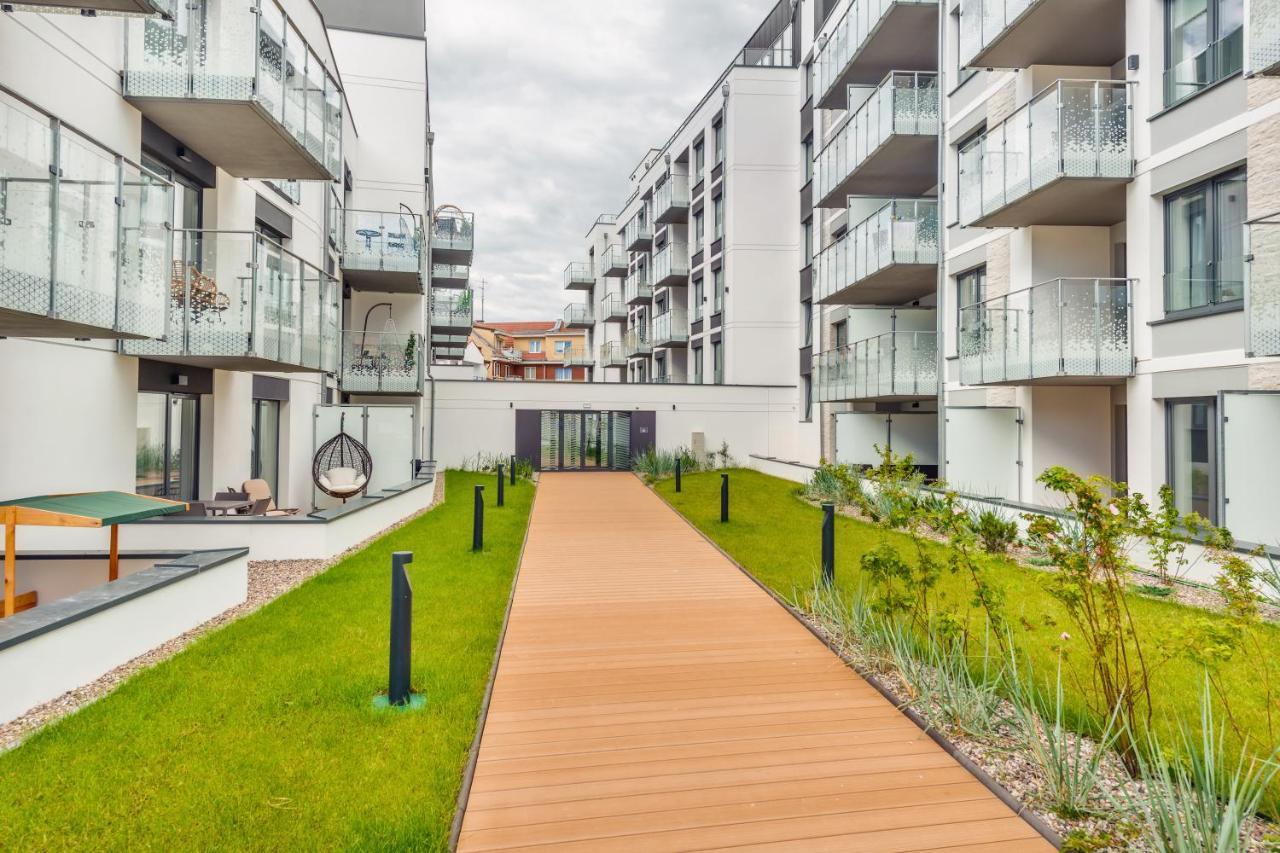 Apartament Tukan B101 Nadmorskie Tarasy - Holiday City Kolobrzeg Exterior photo